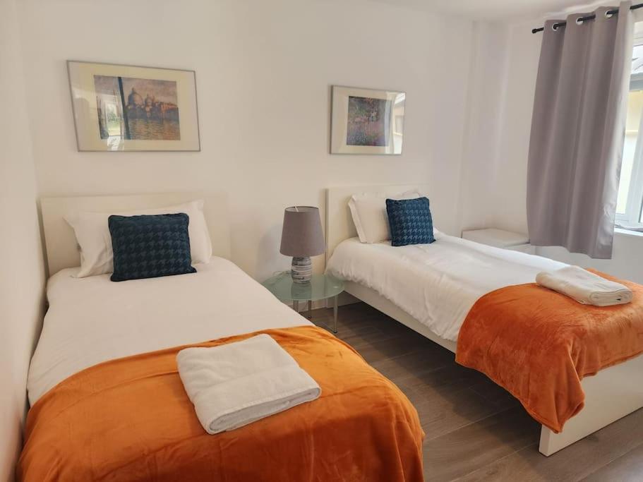 Paradigm Court, Modern 2-Bedroom Apartment F2, Oxford Kültér fotó